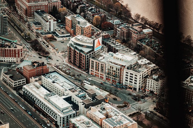 30-Min Private Helicopter Skyline Tour of Boston - Fenway Park and TD Garden: sports landmarks with real energy