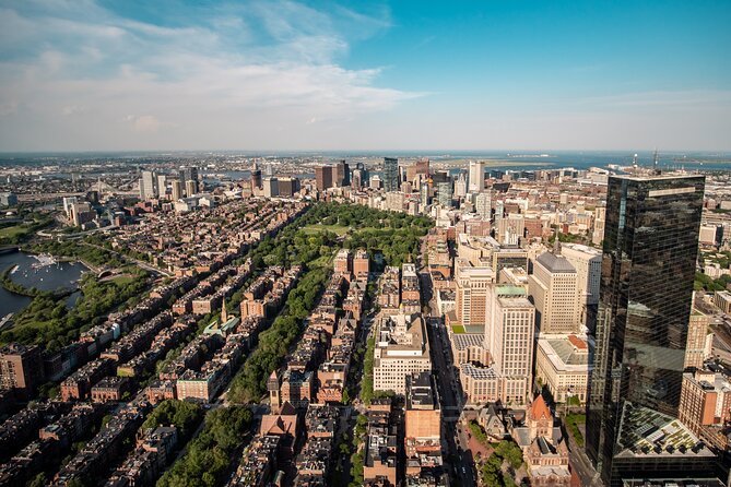 30-Min Private Helicopter Skyline Tour of Boston - How the private skyline route gets you more Boston per minute
