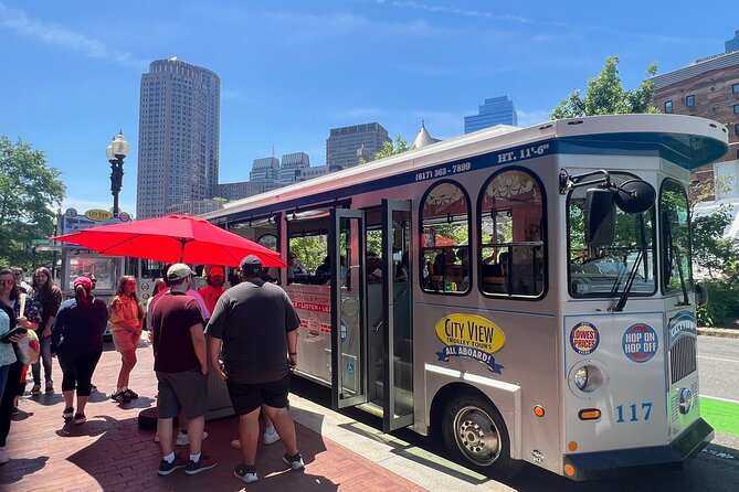 80-Minutes NON-STOP Trolley of Historic Boston and Freedom Trail - Why a Freedom Trail trolley is the best “time-saver” move