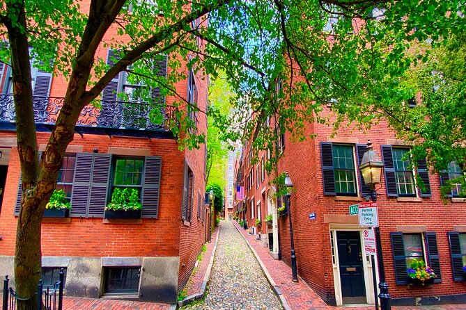 Beacon Hill + Back Bay History + Photo Walking Tour(SMALL Group) - A 2-hour walk that turns city streets into photo assignments