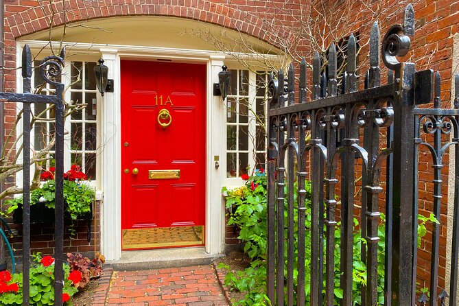 Beacon Hill Boston History + Photo Walking Tour (SMALL Group) - Who should book this Beacon Hill photo walking tour