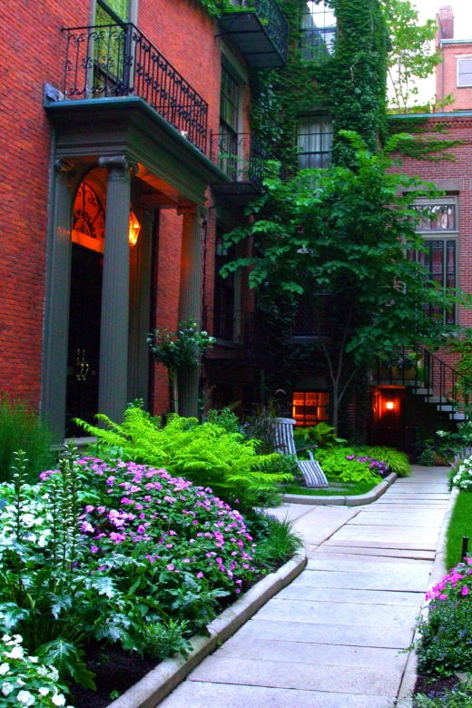 Best of Boston: Full-Day Private Tour - Beacon Hill on Foot: Acorn Street and the Side-Street Stories