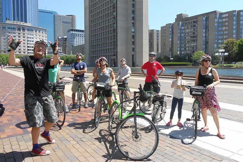 Boston: 2.5-Hour City View Bike Tour - Guide Style and Safety Rhythm: How the Tour Stays Calm in Busy Areas