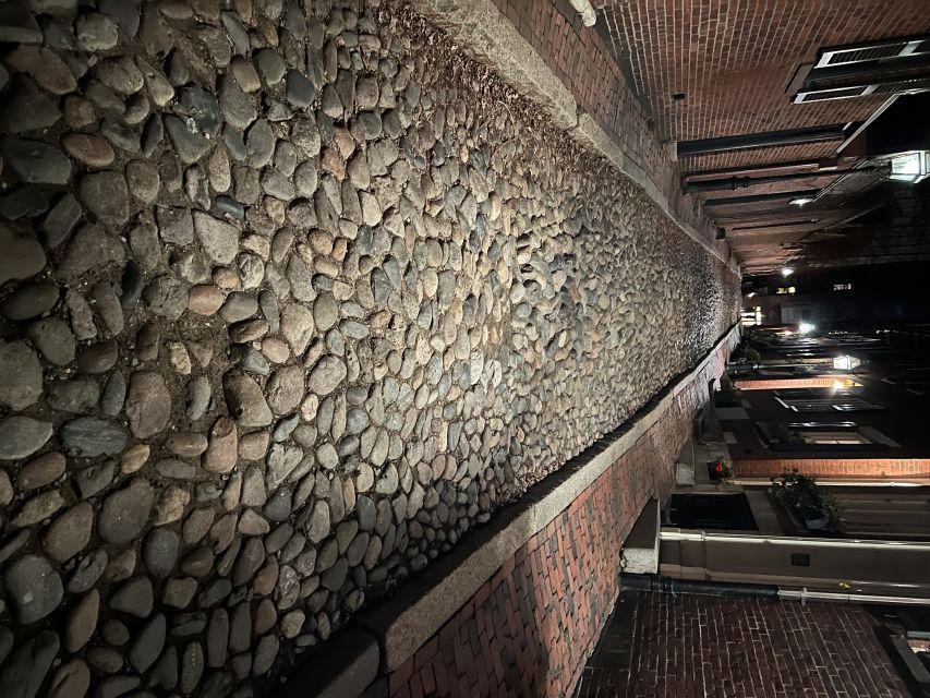 Boston: Beacon Hill True Crime Walking Tour - Key highlights to look for