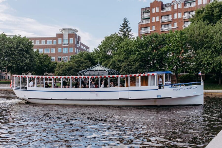 Boston: Charles River Sunset and Cocktail Cruise - Sunset Cruise Value: What 90 Minutes on the Water Really Gives You