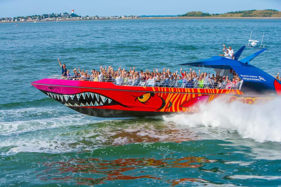Boston: City Cruises Harbor Codzilla High Speed Thrill Boat - Power and hardware: why this boat turns so hard