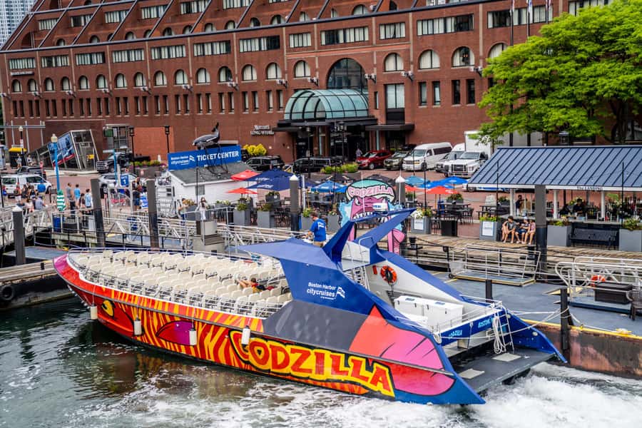 Boston: City Cruises Harbor Codzilla High Speed Thrill Boat - Comfort and safety reality checks