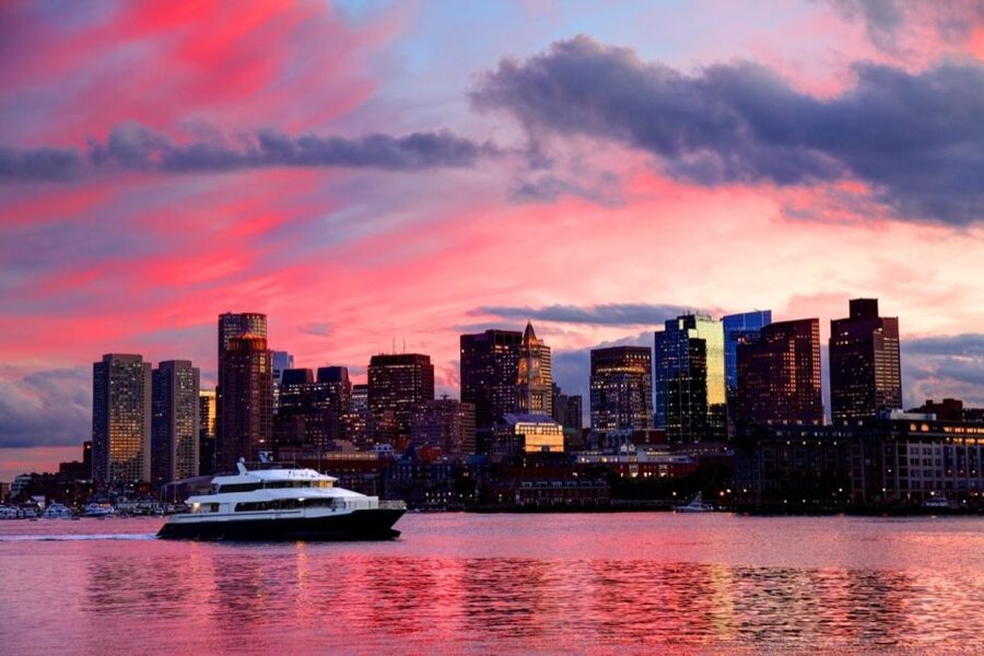 Boston: City Cruises Sunset Skyline Cruise with Commentary - Getting on the Water at Long Wharf North