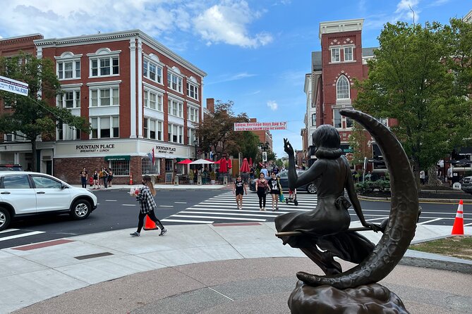 Boston Day Tour by Ferry: Salem Witch Trials Past to Present - The guided walk: seeing Salem’s story in a single loop