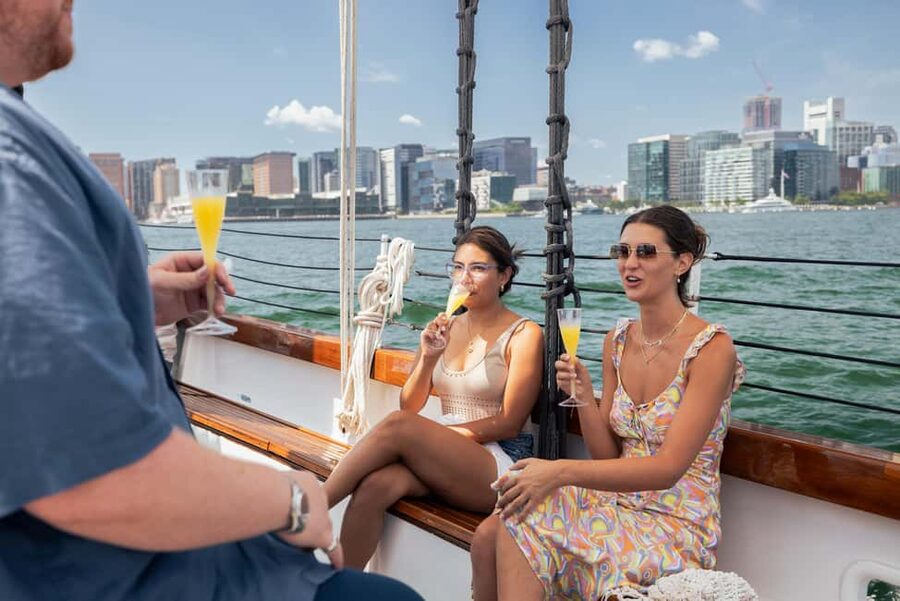 Boston: Downtown Harbor Sailing Cruise - The route you’ll follow: from downtown harbor sights to island views