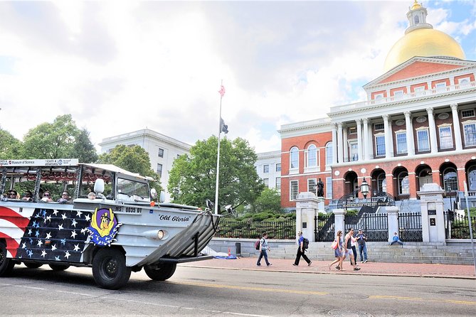 Boston Duck Boat Sightseeing City Tour with Cruise Along Charles River - Choosing Your Starting Point: Museum of Science, New England Aquarium, or Prudential