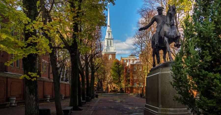 Boston: Freedom Trail, Bunker Hill, & USS Constitution Tour - Boston Common to Granary Burying Ground: the Revolution’s setting in plain sight