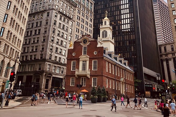 Boston: Freedom Trail History and Food Tour - A Freedom Trail walk that fits a real schedule (2 hours, 1.2 miles)