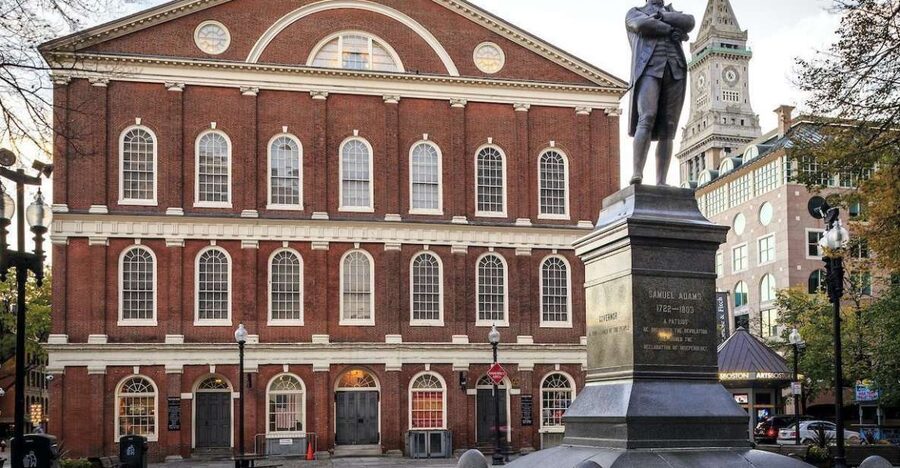 Boston: Freedom Trail Tour with Old North Church & Cruise - Faneuil Hall: where freedom sounds like a debate