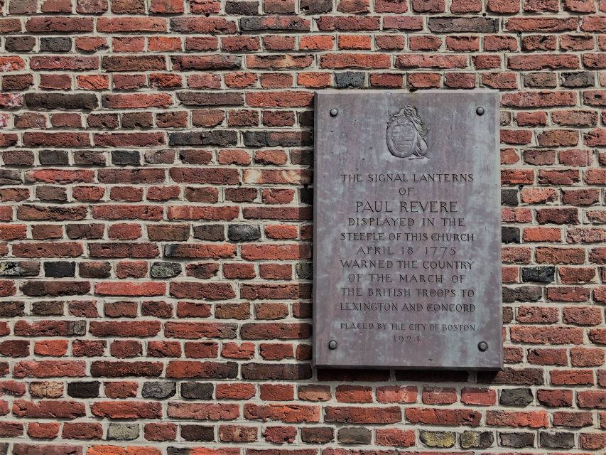 Boston: Freedom Trail Tour with Old North Church & Cruise - Paul Revere House photo stop: closing the loop on the midnight ride
