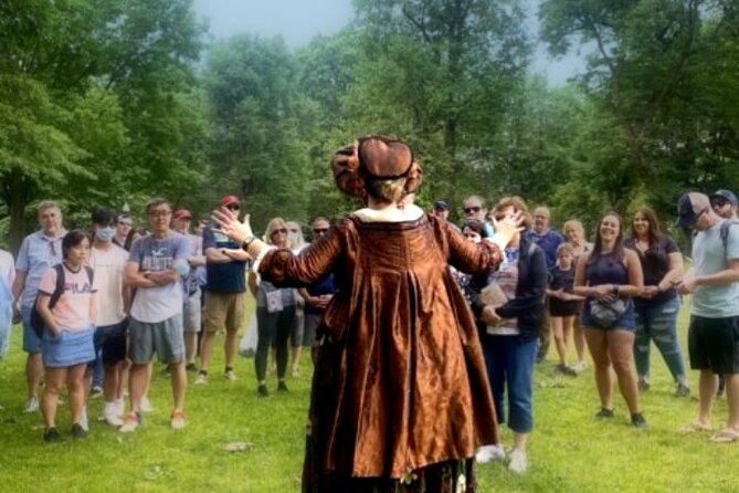 Boston Freedom Trail Walking Tour with Costumed Guide - The period-costumed guide: where the fun meets the facts