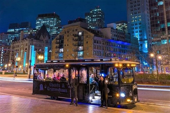Boston Ghosts and Gravestones Trolley Tour - Getting on board at 200 Atlantic Ave