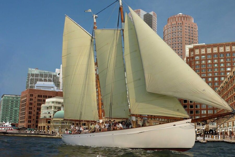 Boston: Harbor Champagne Sunset Sail from Rowes Wharf - Rowes Wharf Check-In: One Easy Start Behind the Harbor Hotel