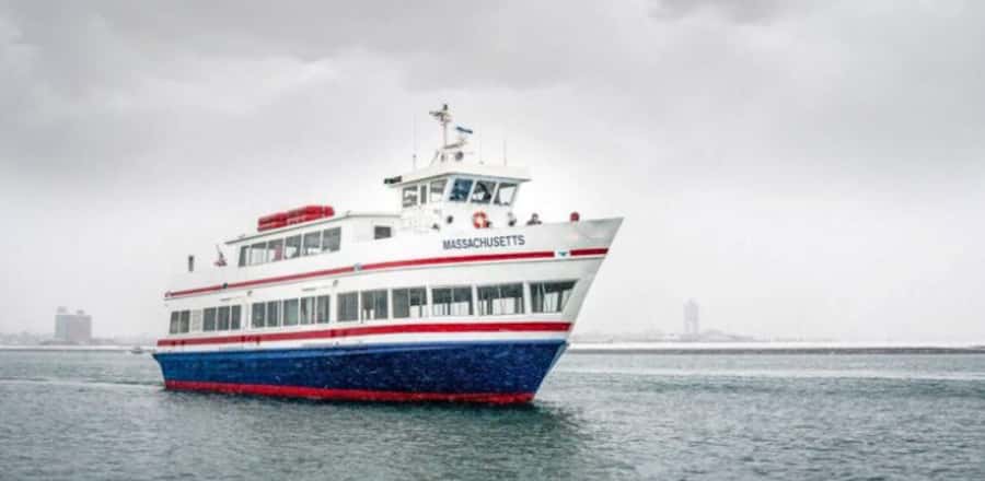Boston Harbor: Full Moon Cruise with Champagne Option - Mixed Feedback to Keep in Mind Before You Commit