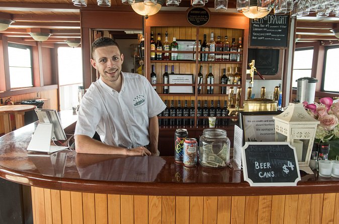 Boston Harbor Night Cruise - Price: what $45.98 buys you (and what it doesn’t)