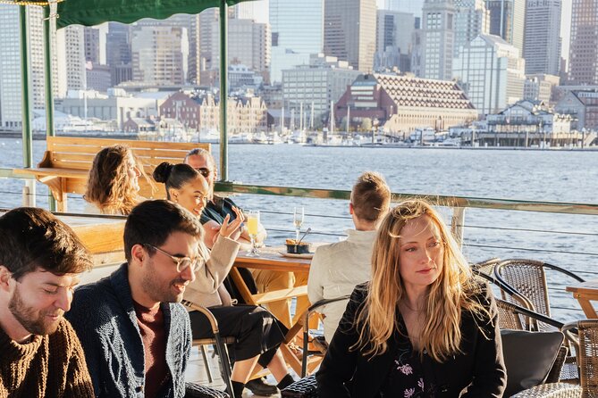 Boston Harbor Sightseeing Cruise - From Rowes Wharf to the Harbor Islands: the quick Boston reset you want