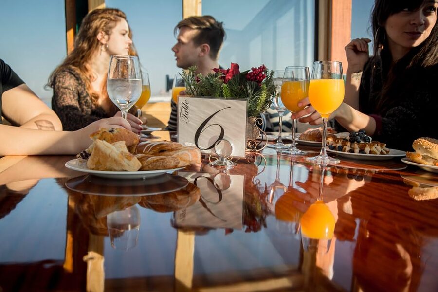 Boston Harbor: Winter Holiday Weekend Brunch Cruise - Who should book this brunch cruise (and who should skip it)