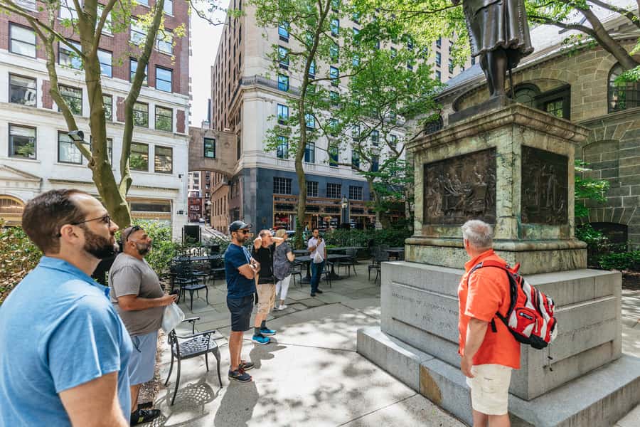 Boston History & Highlights Tour: From Revolution to Today - Weekdays inside the Massachusetts State House, plus John Hancock views