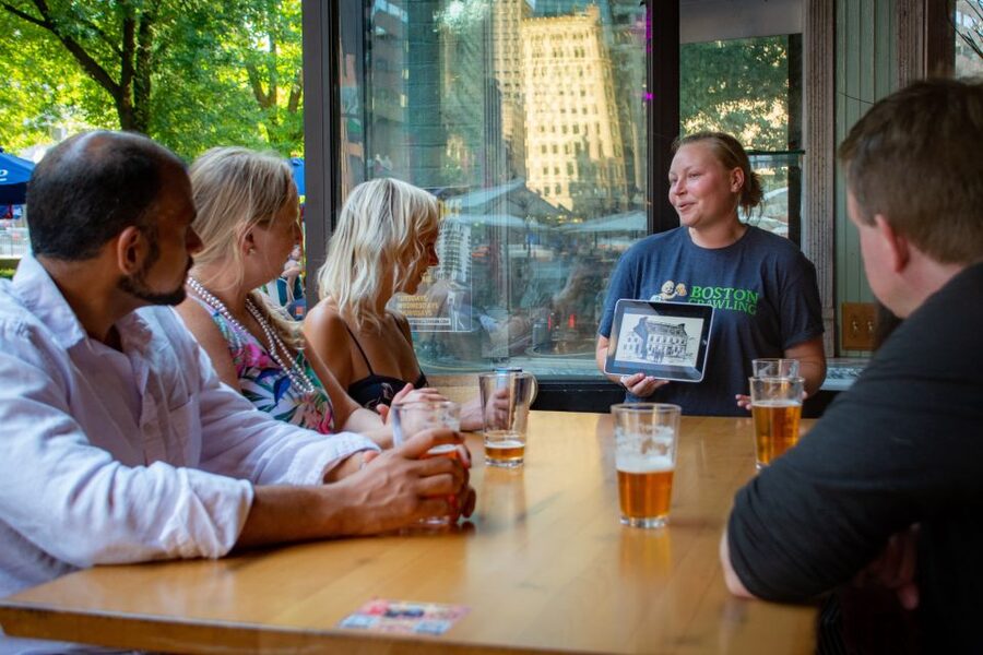 Boston: History Pub Crawl Tour Along the Freedom Trail - The four beer stops: why buying drinks is part of the format