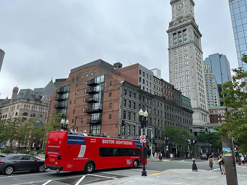 Boston: Hop-On Hop-Off Double-Decker Bus Sightseeing Tour - Stop 1: New England Aquarium area plus the Faneuil Hall and Quincy Market zone