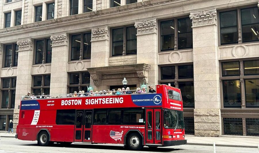 Boston: Hop-On Hop-Off Double-Decker Bus Sightseeing Tour - Stop 5: Cheers Pub and Beacon Hill views without planning a TV pilgrimage