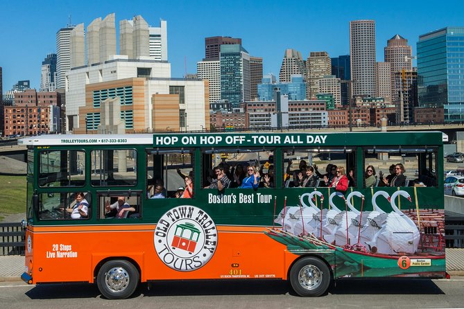 Boston Hop-On Hop-Off Trolley Tour with 13 Stops - Timing, transfers, and how to avoid the cold-wait spiral