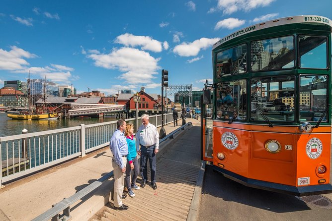 Boston Hop-On Hop-Off Trolley Tour with 13 Stops - Tickets on your phone: small tech snag, big day impact
