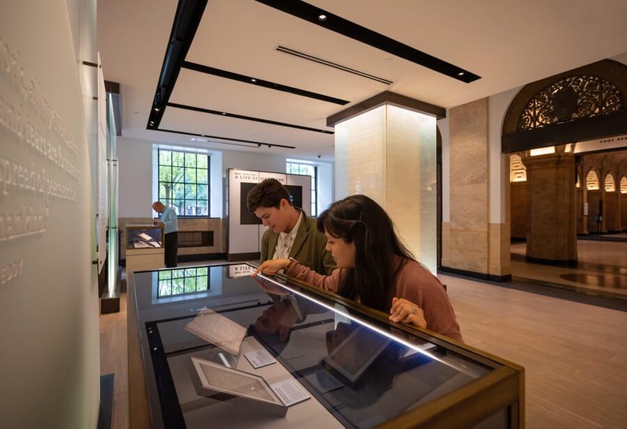 Boston: Mapparium® globe + How Do You See the World?™ - Should you book the Mapparium and How Do You See the World experience?