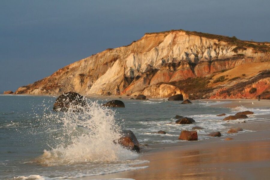 Boston: Martha's Vineyard Day Trip with Optional Island Tour - The optional 3-hour island tour: what you gain (and when it might not)