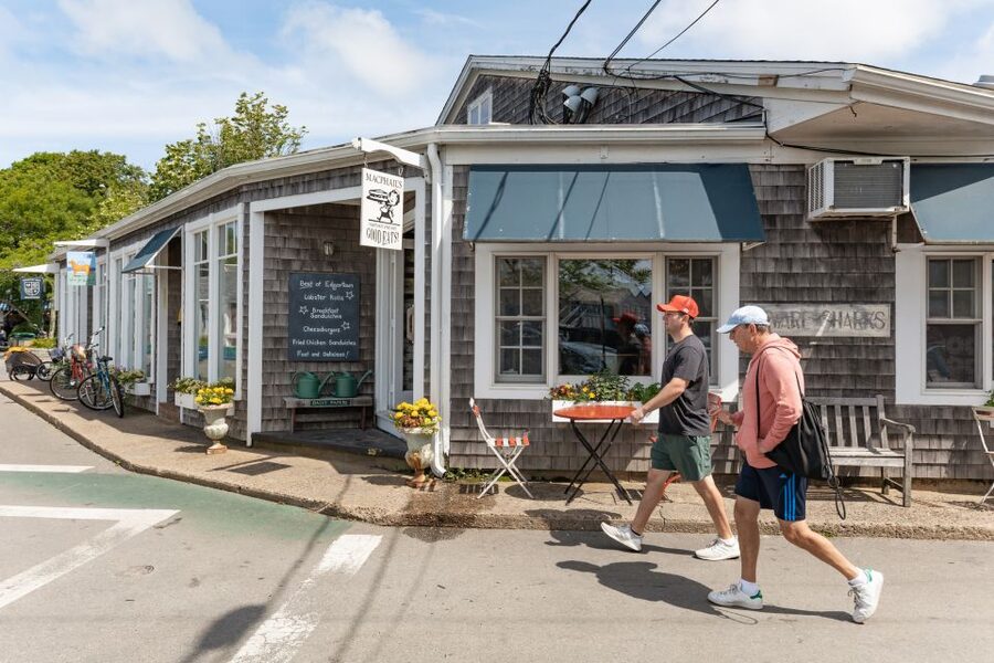 Boston: Martha's Vineyard Day Trip with Optional Island Tour - What to pack for a 13-hour day trip (and how to stay comfortable)