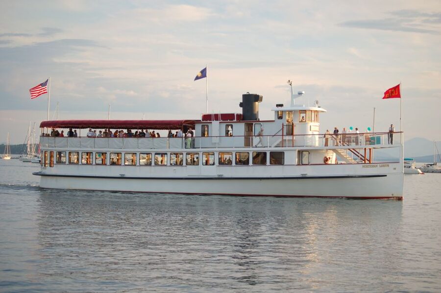 Boston: New England Harbor Cruise - Key things that make this cruise worth your time