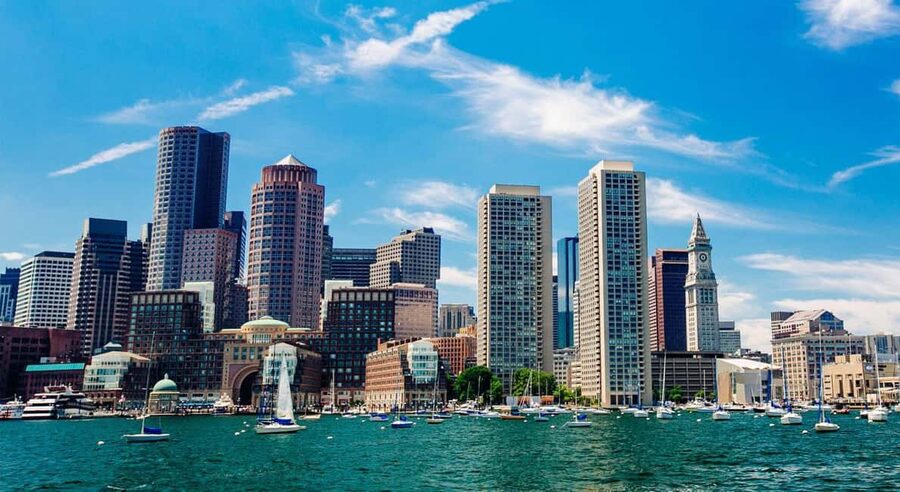 Boston Premium Driving Tour with Boat Cruise and Bunker Hill - A smooth 4-hour plan with small-group comfort