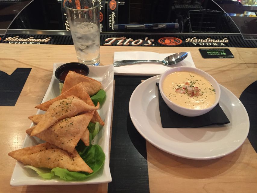 Boston: Seafood Tasting & Historical Walking Tour - Finishing in the North End with cannoli: the sweet reset