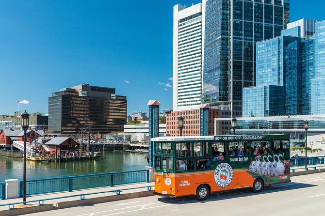 Boston Shore Excursion: Boston Hop-On Hop-Off Trolley Tour - How the three loops connect: Green, Orange, and Blue