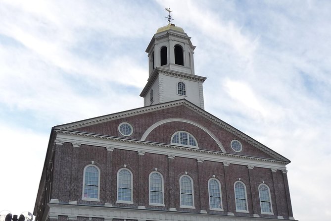 Boston Sightseeing Tour - a fully-narrated driving tour - North End and Paul Revere’s world: seeing the Revolution before the big names
