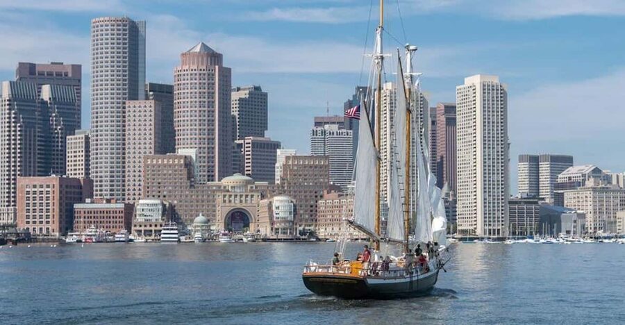 Boston: Sunday Pastry & Prosecco Sail on Boston Harbor - What “No Stops” Means for Your Views (and your pictures)