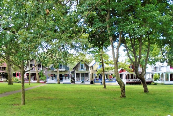 Boston to Martha's Vineyard Day Trip with Optional Island Tour - Oak Bluffs and the gingerbread cottages: the island’s playful heart