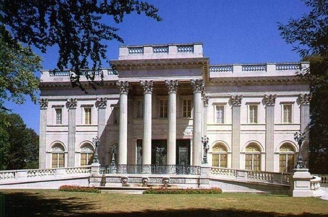 Boston to Newport: Breakers and Marble House Small Group Tour - The Scenic Drive Stops: Small Interruptions with Big View Payoff