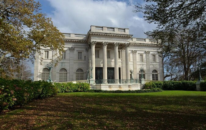 Boston to Newport Small-Group Day Trip with Breakers & Marble House Admission - Key Highlights You’ll Actually Notice