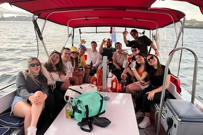 Boston Walking/Boat Revolutionary Tour; 1 if by Land, 2 if by Sea - Meeting at Tatte: logistics that affect your comfort