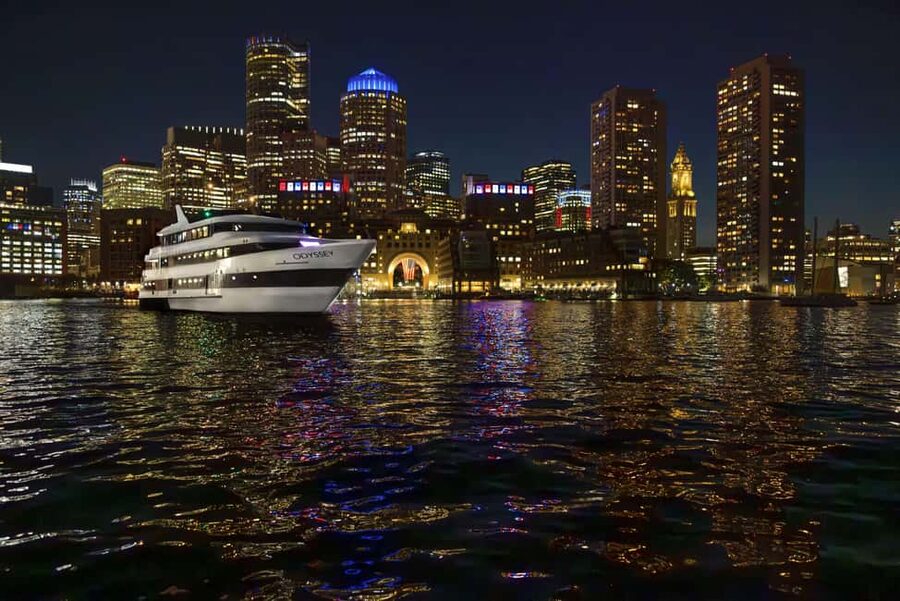 City Cruises Boston: Premier Brunch or Dinner Harbor Cruise - FAQ