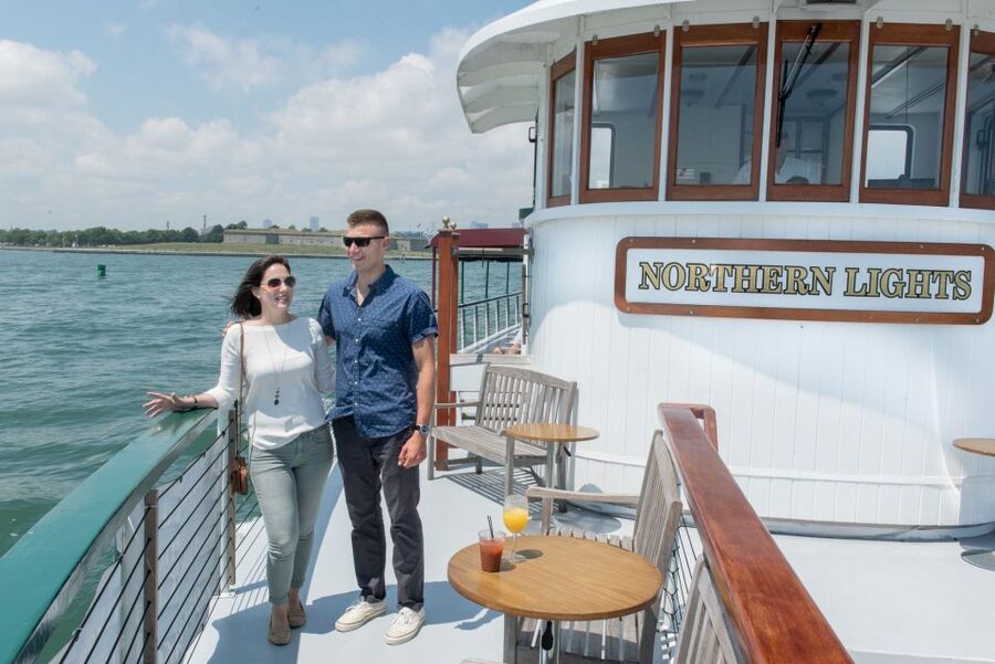 Downtown Boston Harbor Weekend Cruise with Brunch - Narration Level: Helpful Facts, Not a Full-on Trivia Show