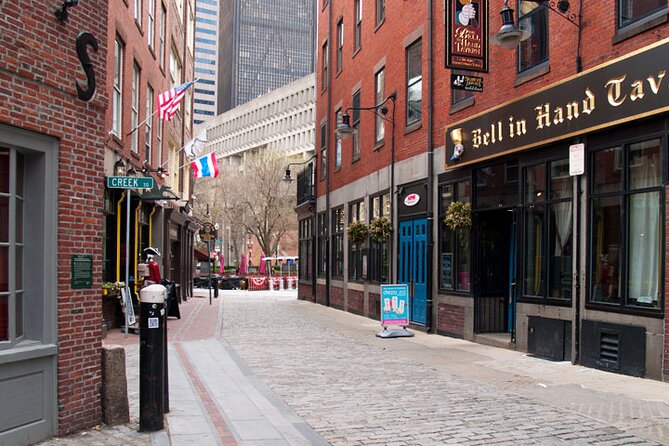 Entire Freedom Trail Walking Tour: Includes Bunker Hill and USS Constitution - What’s included vs. what may cost extra