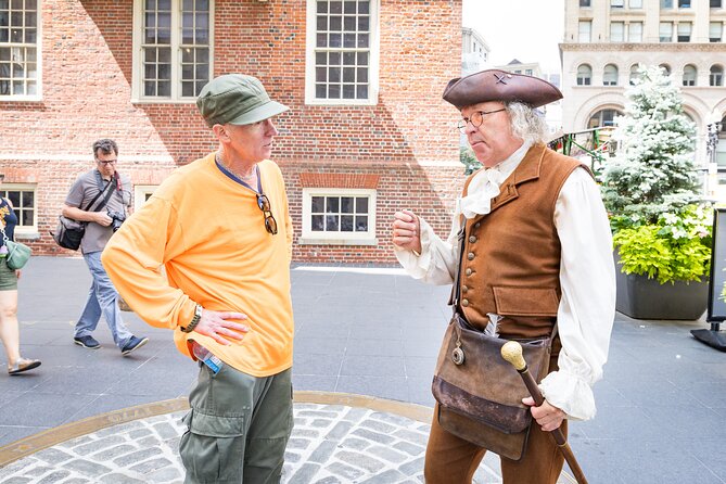 Freedom Trail: Boston Common, Old State House, Faneuil Hall - Stop 7: Old State House and the balcony moment