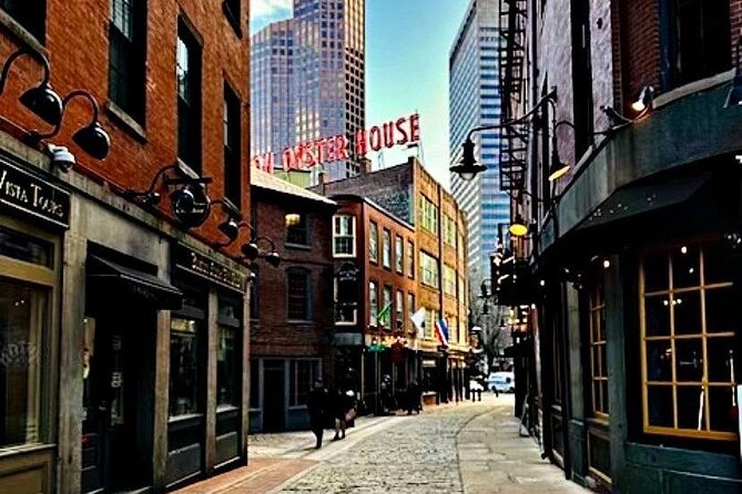 Freedom Trail Experience - Old South Meeting House: where the tea story gets concrete